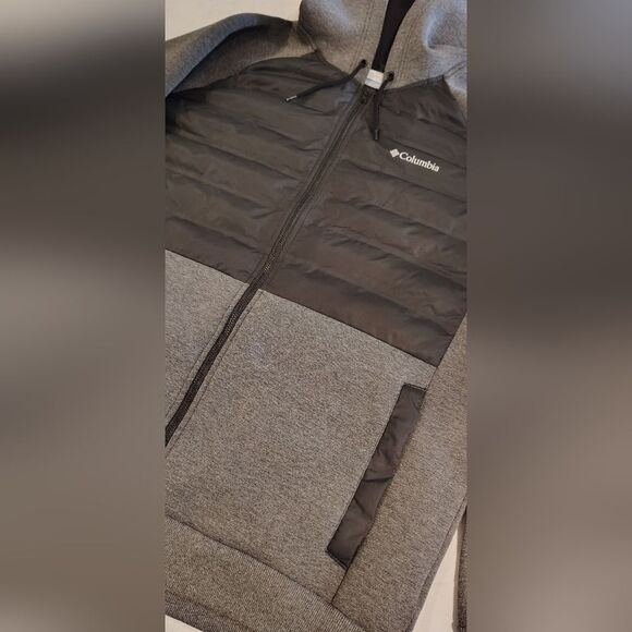 Columbia Two-Tone Hooded Jacket in Black & Gray Hoodie - Picture 7 of 16